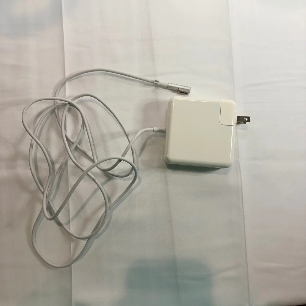 NEW Apple 60W MagSafe Power Adapter MacBook Charger MC461LLA L-Tip NEW IN BOX